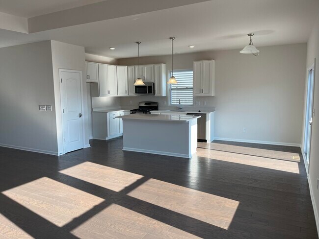 Building Photo - 3494 Park Creek Ln