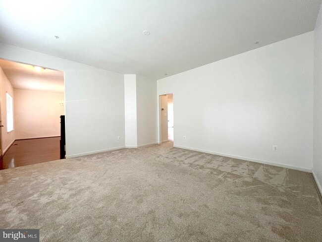 Building Photo - 312 Breeding Blvd