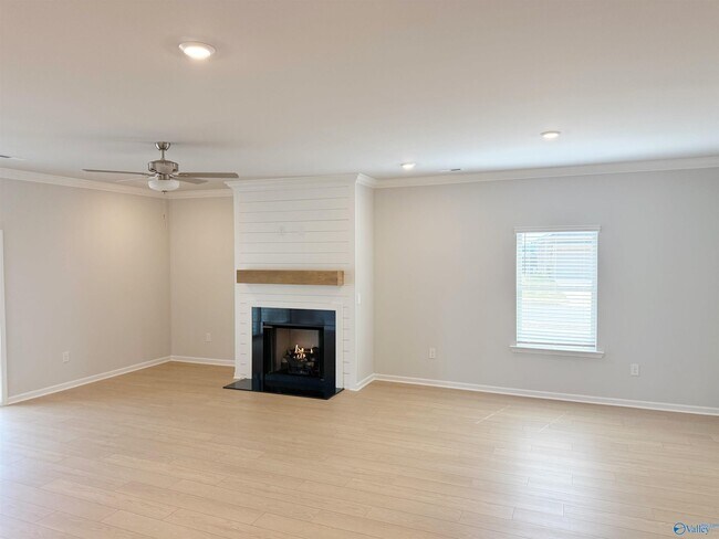 Building Photo - 202 Stockyard Cir