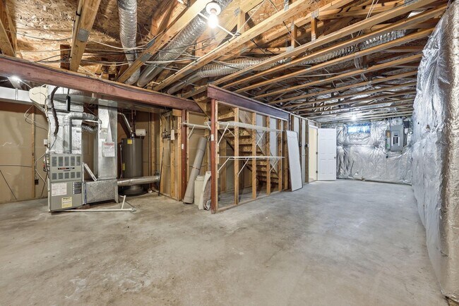 Building Photo - 6451 S Trotter Rd