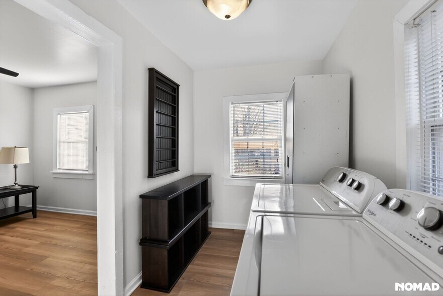 Building Photo - 145 Ridgeview Ln