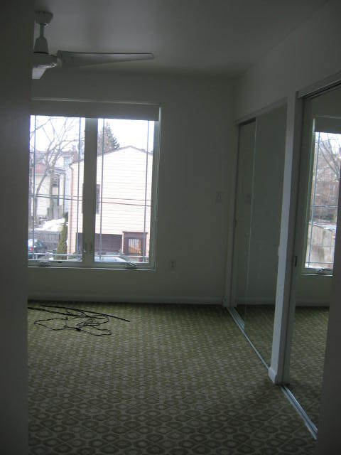 Building Photo - 372 Lehigh Ave