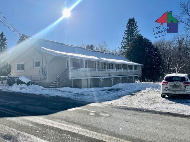 Building Photo - 831 Graniteville Rd