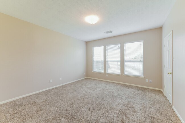 Building Photo - 19902 Owens Trace Ln