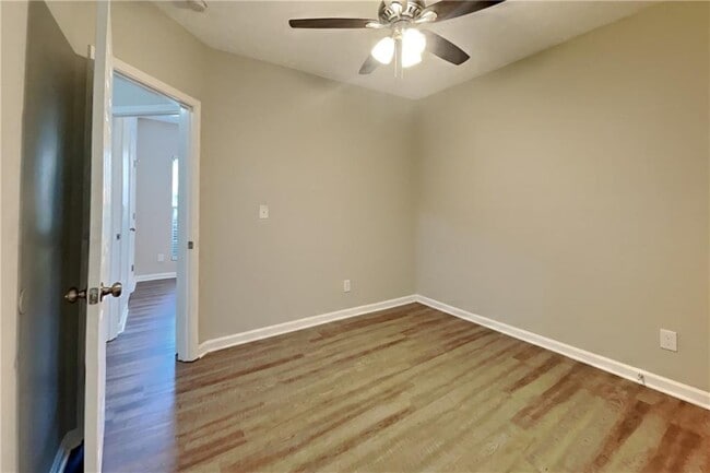 Building Photo - 820 Tradd Ct