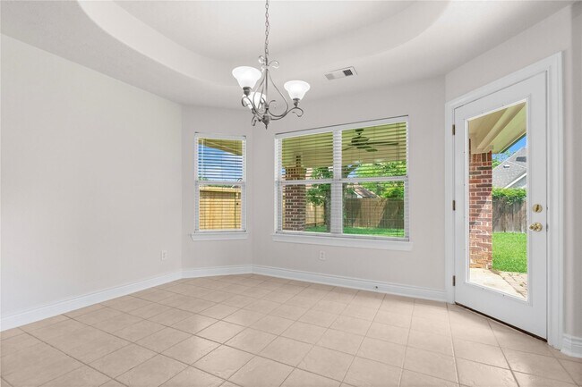 Building Photo - 12222 Walden Rd