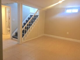 Building Photo - 4217 Ivy Glen Rd