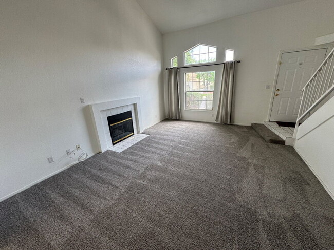 Building Photo - 8036 Laurena Ave