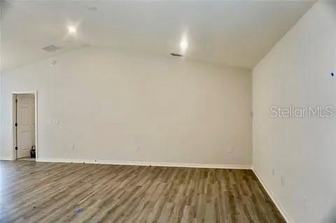 Building Photo - 2607 Tulip Dr