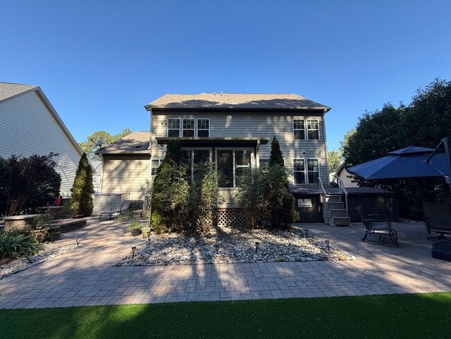 Building Photo - Luxurious 4BD, 3.5BA North Raleigh Home wi...