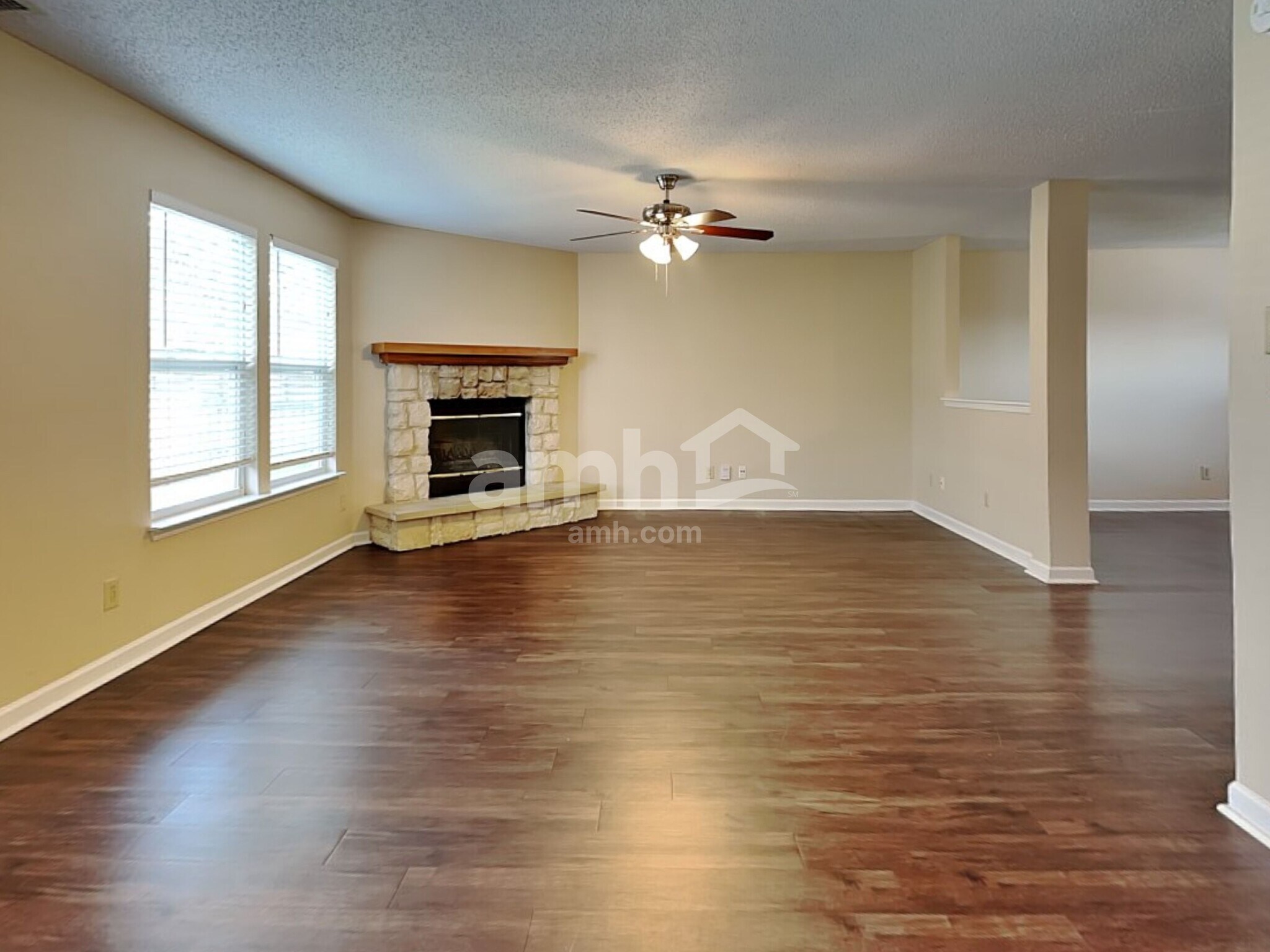 Building Photo - 24 Winterwood Dr