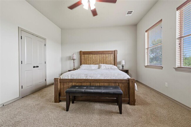 Building Photo - 8318 Campeche Bay Pl
