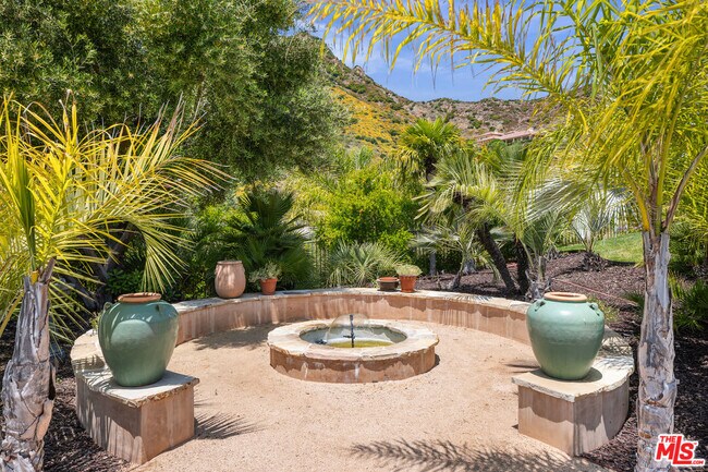 Building Photo - 31823 Lobo Canyon Rd
