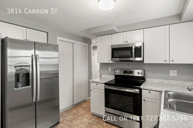 Building Photo - 3814 Carron St