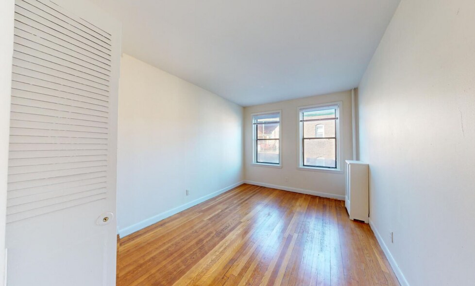 Building Photo - 1157 Commonwealth Ave