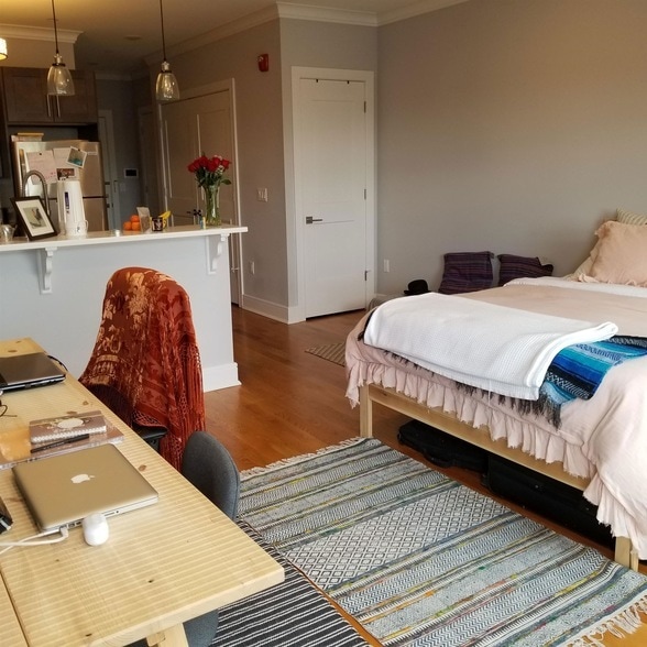 Building Photo - 3 Perrine Ave