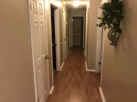 Building Photo - 160 Charity Ln