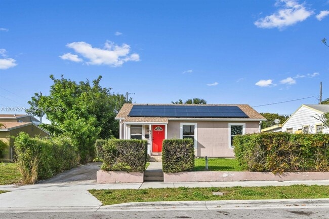 Building Photo - 931 35th St