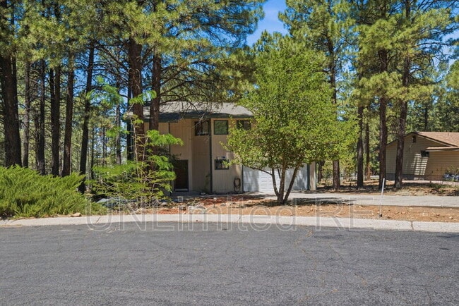 Building Photo - 1410 Inverrary Way