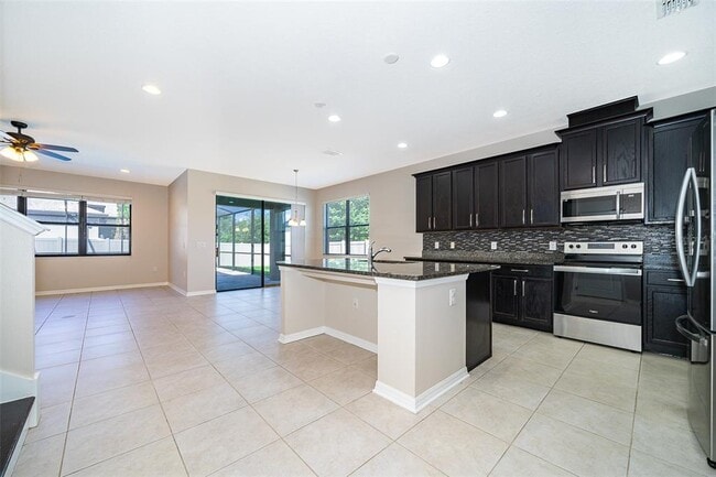 Building Photo - 1150 Umbria Ln