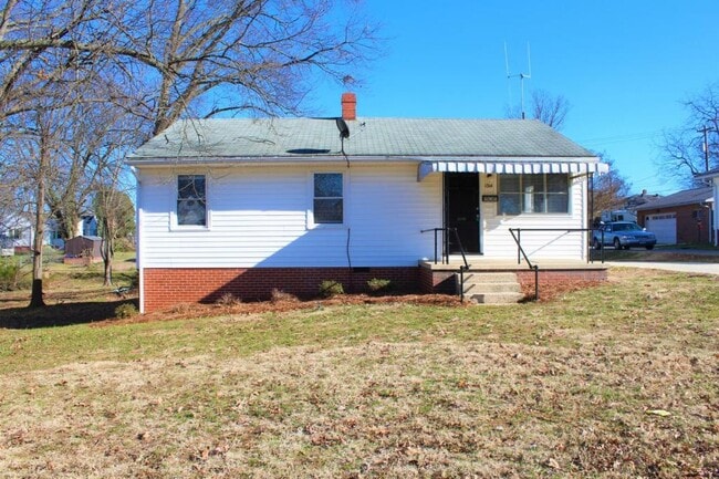 Primary Photo - 1314 Walnut St