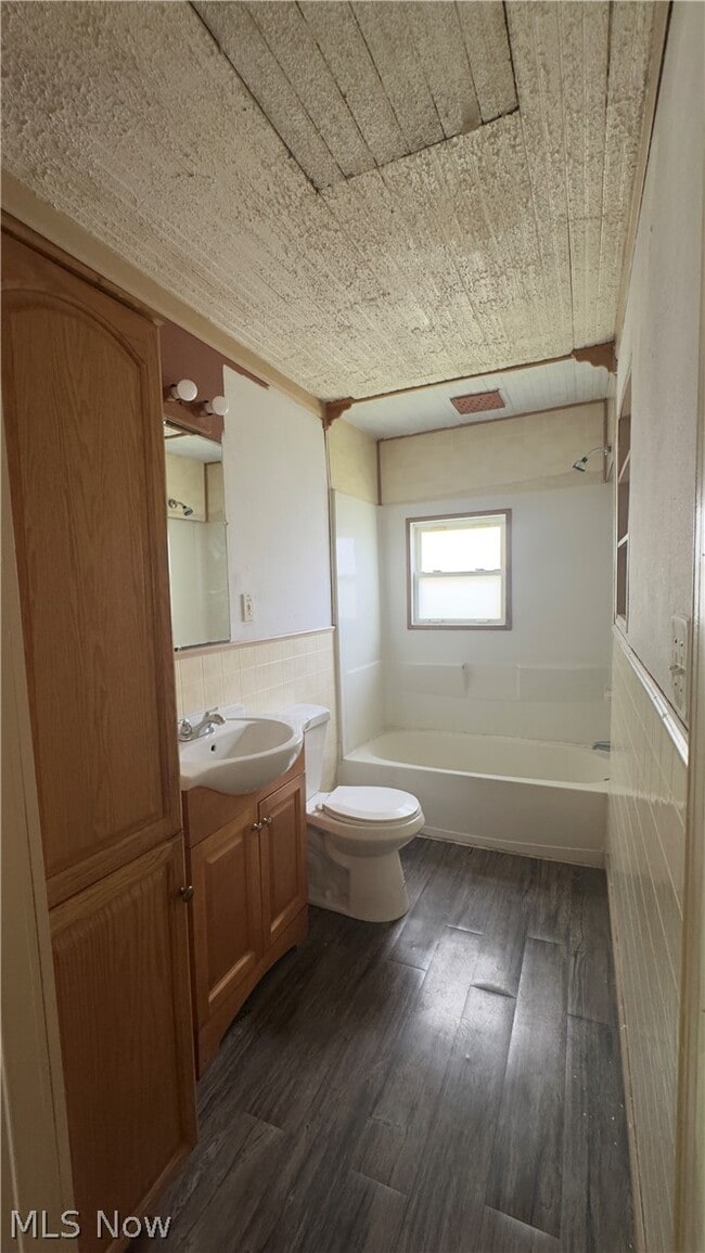 Building Photo - 2634 Austin Ave