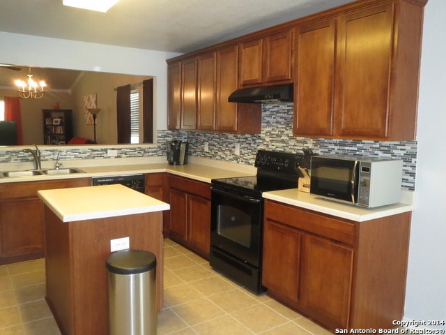 Building Photo - 3/2 Ryland home in Westover Valley - Green...