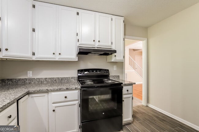Building Photo - 4123 Hazel Nut Dr