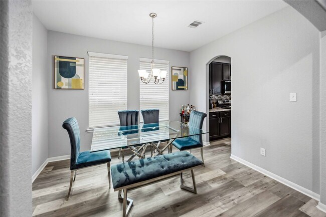 Building Photo - 14702 Meadow Acre Trl