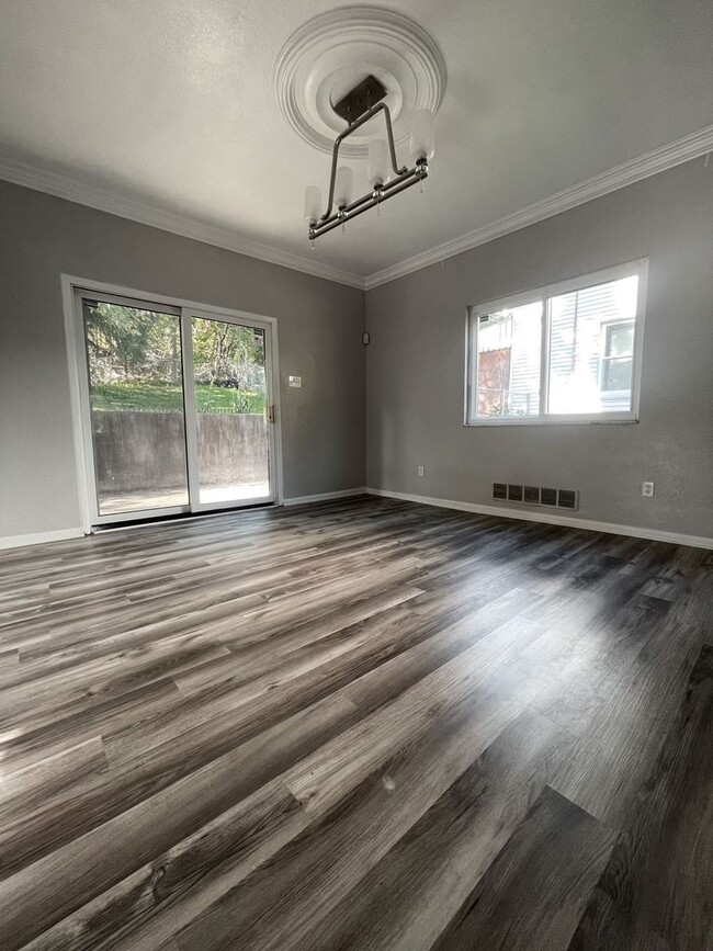 Primary Photo - 2 Bedroom 1 bath w/laundry and yard