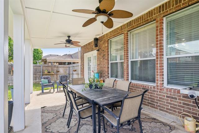 Building Photo - 511 Azalea Dr