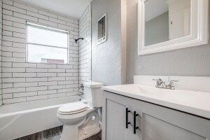 Building Photo - 4218 J St
