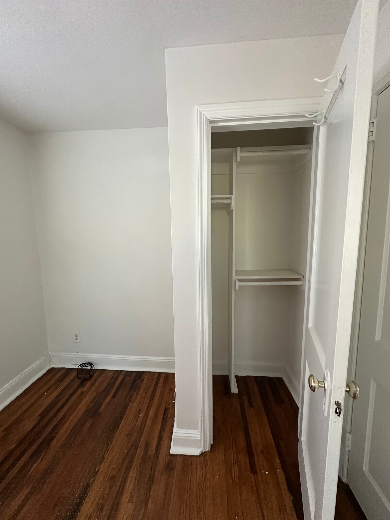 Building Photo - 15 Myrtle St