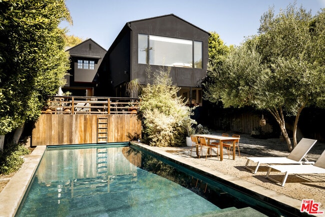 Building Photo - 3631 Wasatch Ave