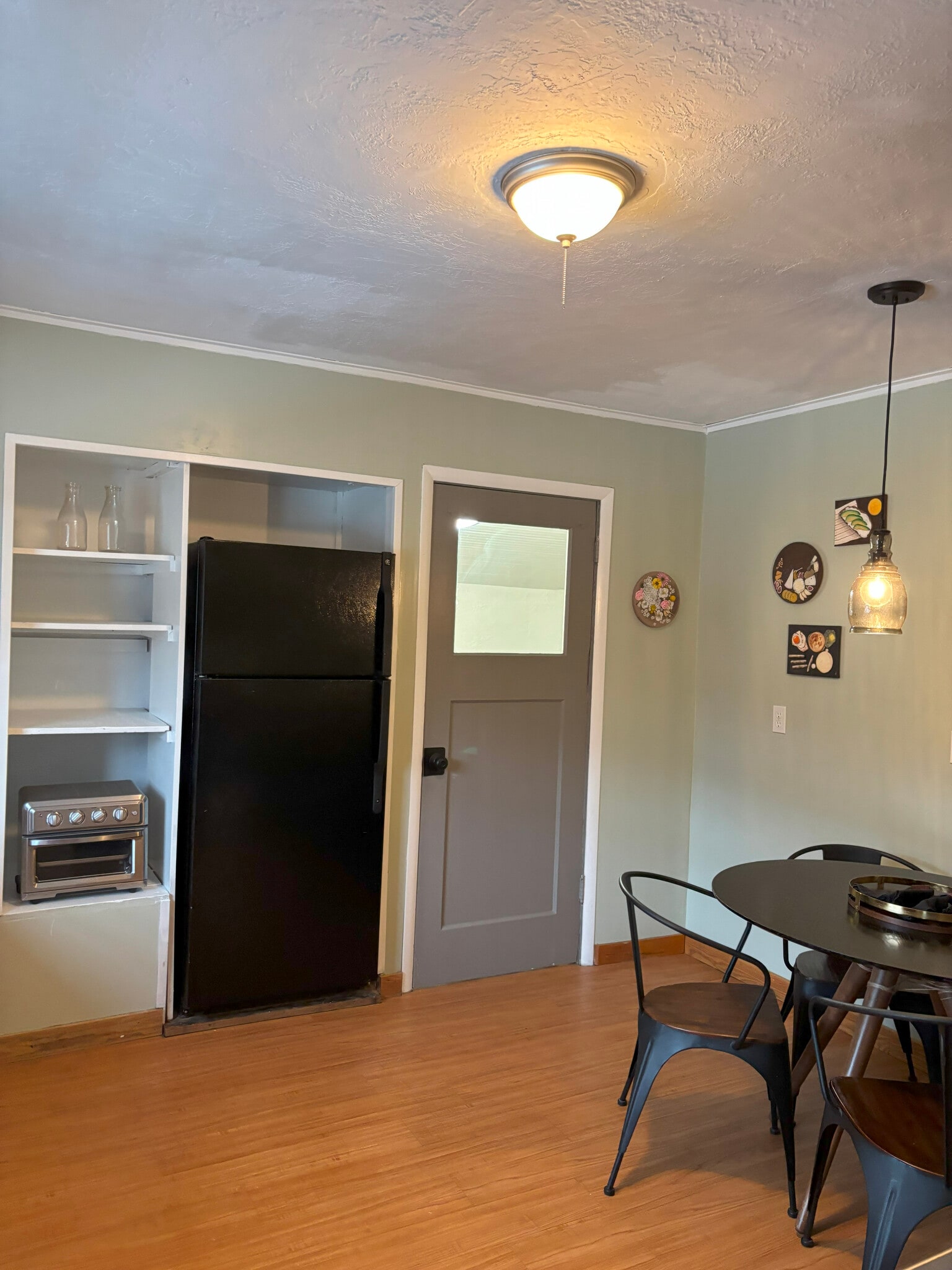 Building Photo - 4017 S 1500 E