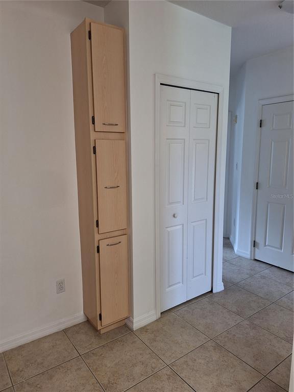 Building Photo - 495 Las Cortes Ln