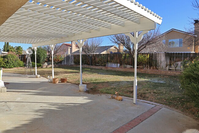 Building Photo - 3112 Caminito Ln