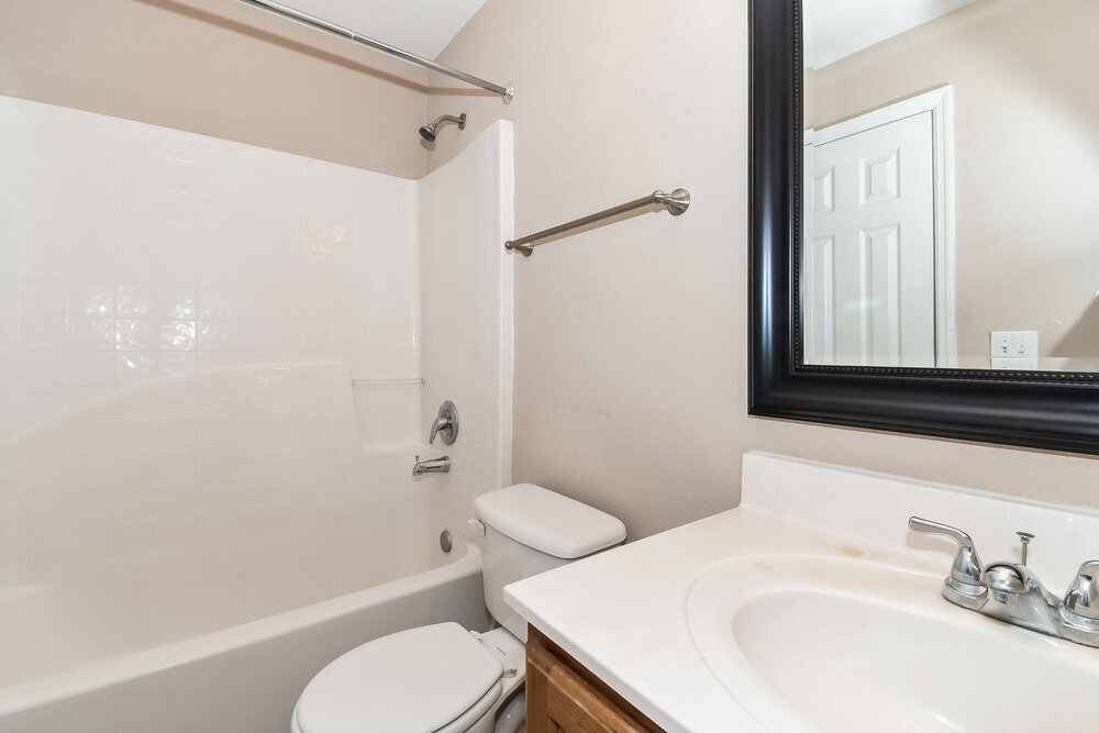 Building Photo - 4459 Marsh Hawk Dr S
