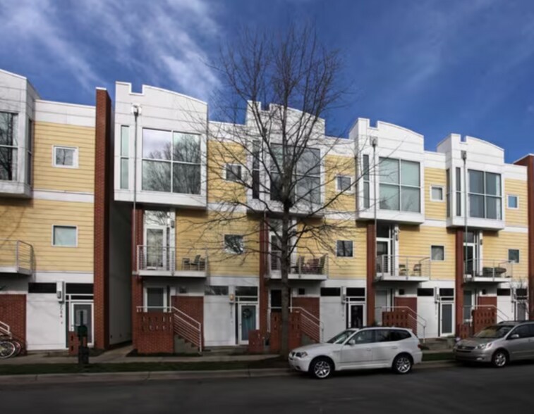 Building Photo - 2074 Euclid Ave