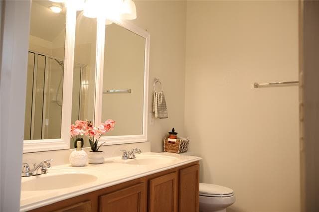 Building Photo - 203 Rockbrook Dr