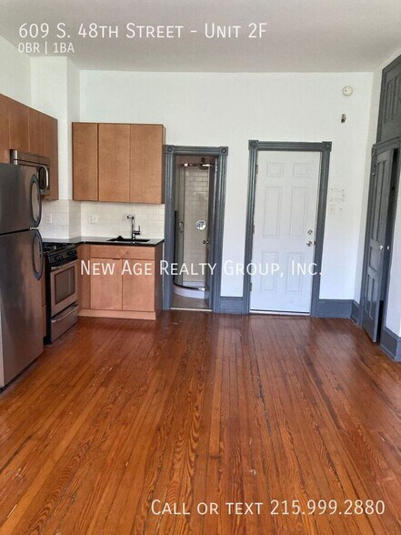 Building Photo - 609 S 48th St