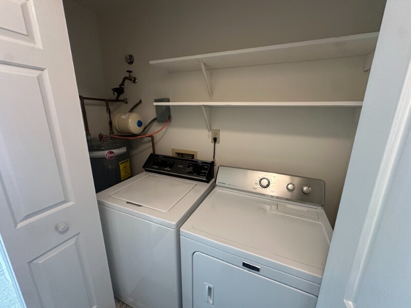 Building Photo - 6817 Fairpoint Ct