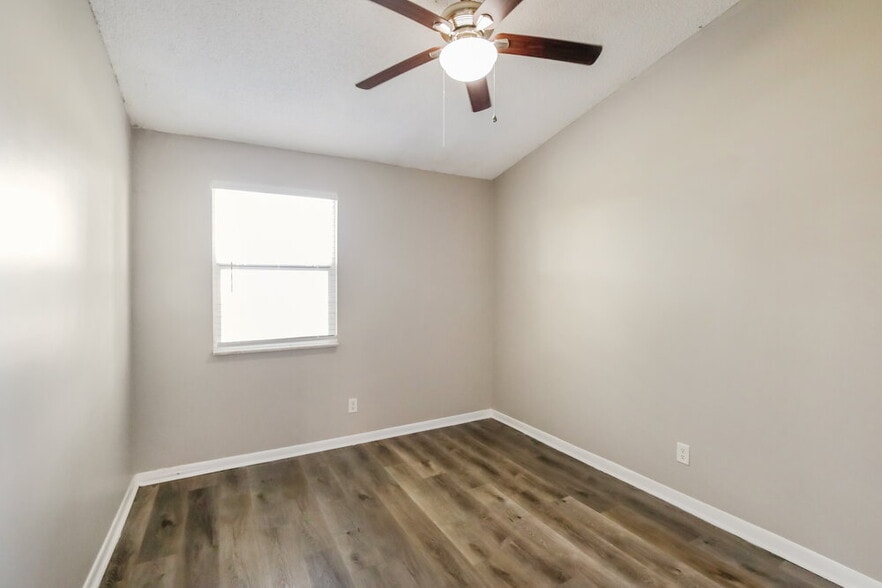 Building Photo - 21563 SW 87th Ct