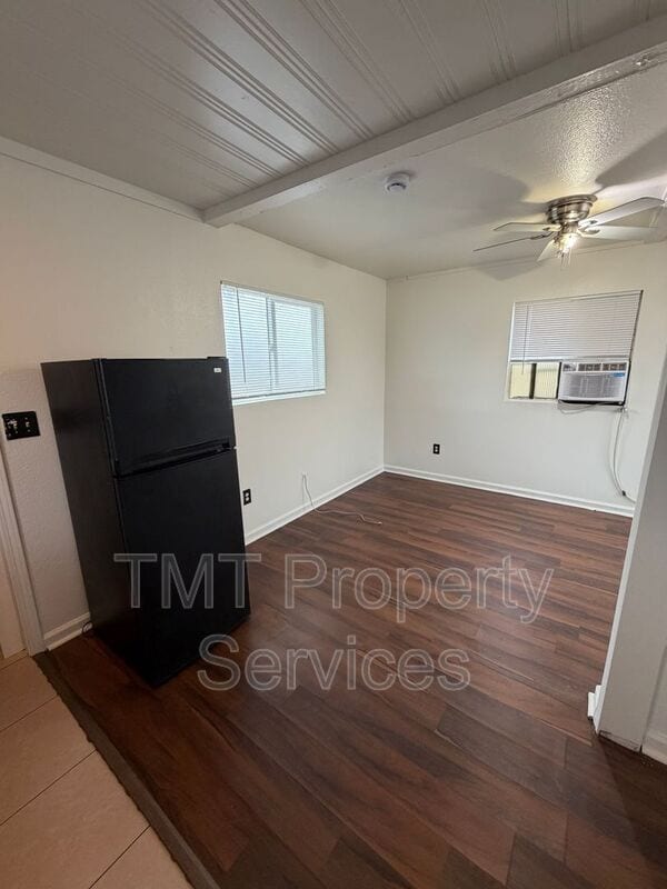 Building Photo - 3747 9th Ave