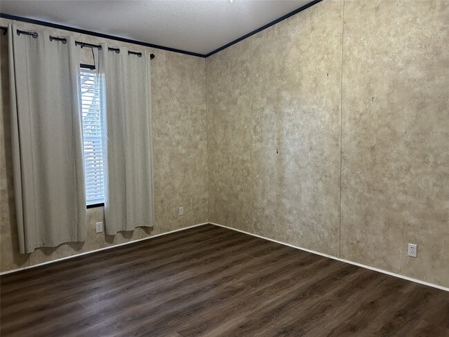 Building Photo - 317 Co Rd 4790