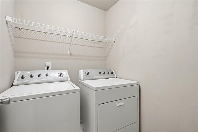 Building Photo - 2922 Ashlyn Pointe Dr