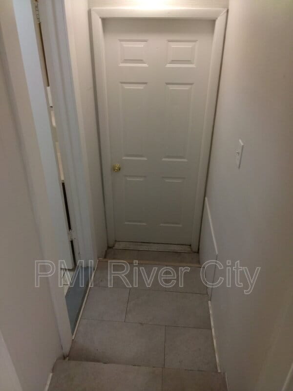 Building Photo - 2527 Emily Ln