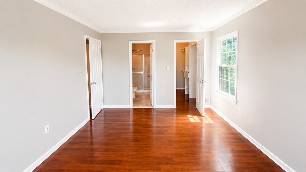 Building Photo - 500 Danbury Ln
