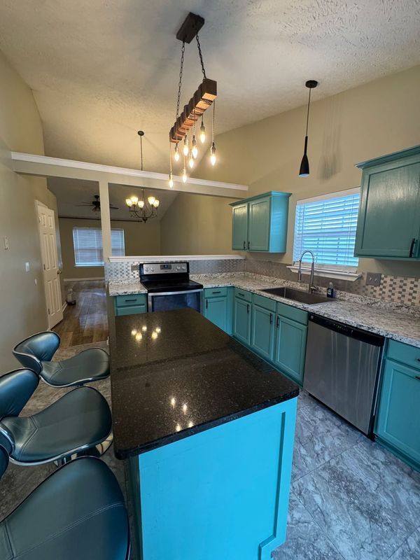 Building Photo - 3273 Cain Harbor Dr