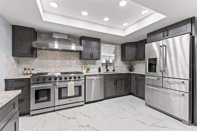 Building Photo - 4000 14th Way NE